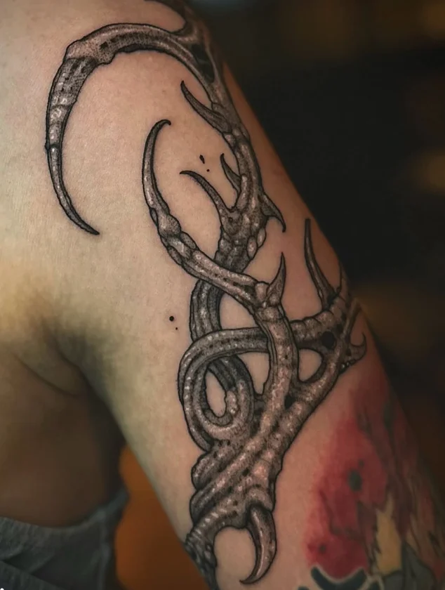 Tattoo cicatrisé II — Taille-douce, sur la peau