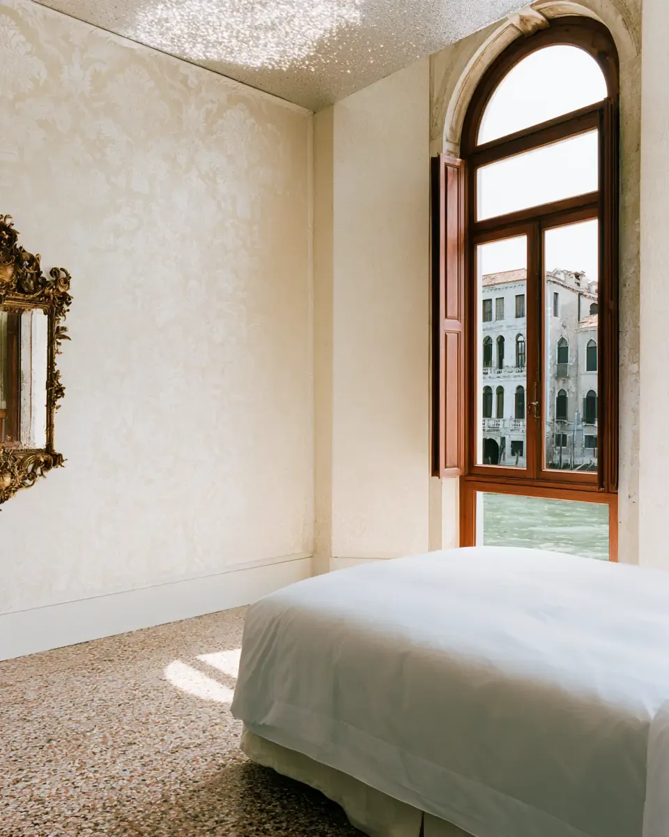 Une chambre de palazzo sur l’eau