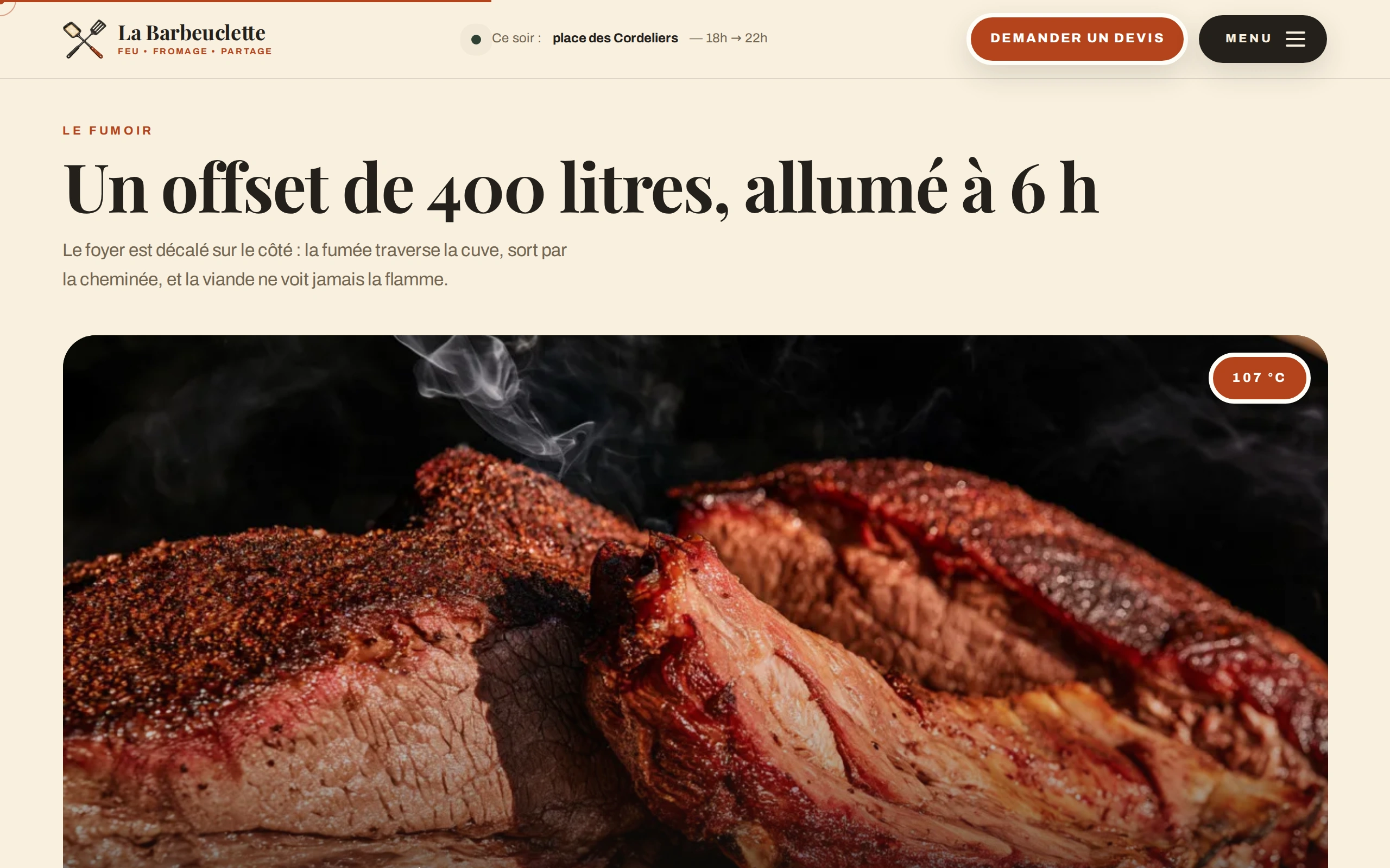 La Barbeuclette — Un offset de 400 litres, allumé à 6 h (écran)