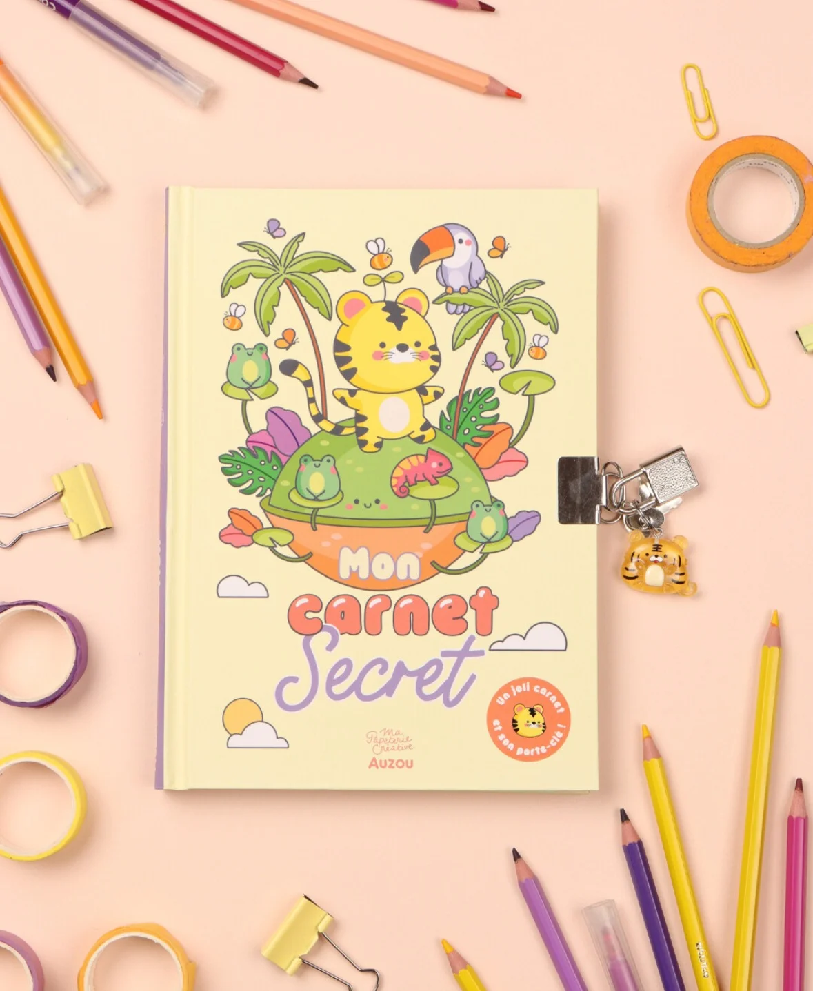 Carnet secret Auzou : couverture avec un tigre et des animaux de la jungle